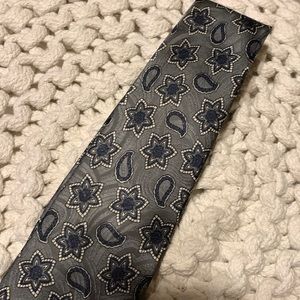 Geoffrey Beene Necktie